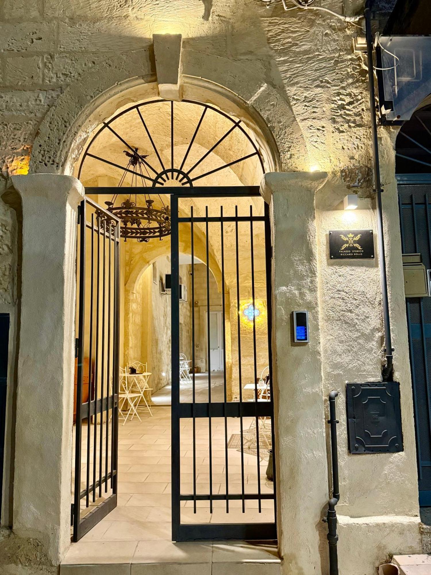 Appartamento Palazzo Storico Riccardi Rollo San Cesario di Lecce Esterno foto